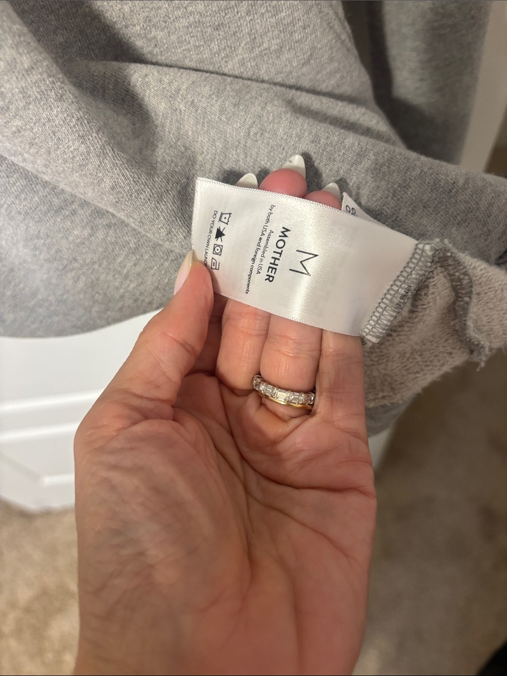 Sweater Subcategory Identification - Picture 4 of 8